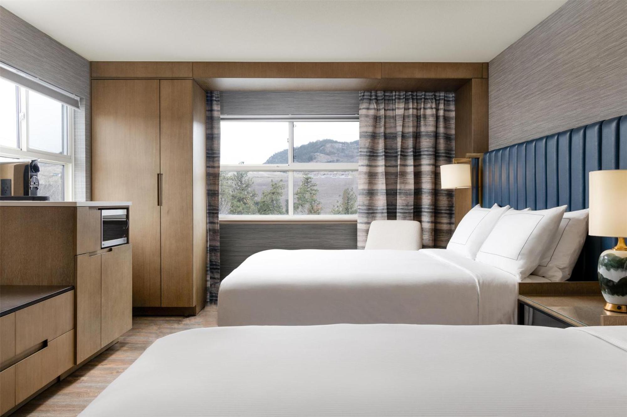 Doubletree By Hilton West Kelowna Exterior photo